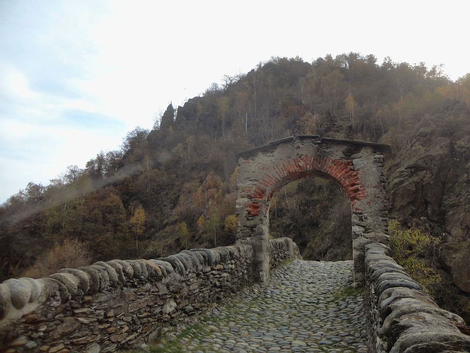 Escursioni-Castel-Govone-Casa-Vacanze-Finale-Ligure ...