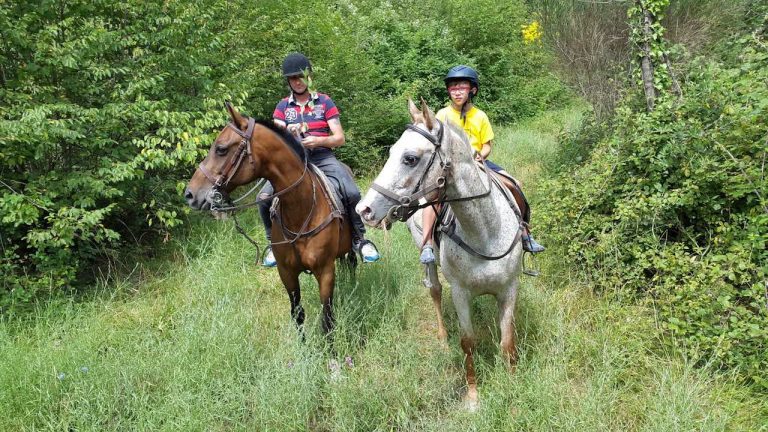 Sport-outdoor-equitazione-finale-ligure-passeggiate-cavallo-liguria-Residenza-Adelaide-009